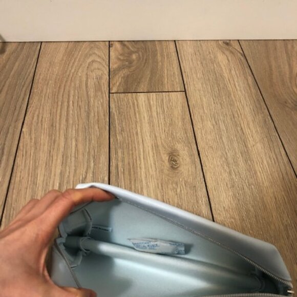 NEW Lancome and Crabtree & Evelyn Pouches - Picture 5 of 16